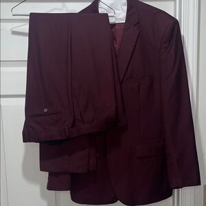 Men's Elegant Burgundy Two Piece Suit